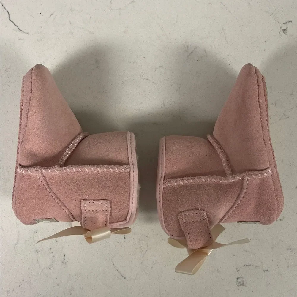 UGG® Jesse Bow II Bootie Pink Size 0/1